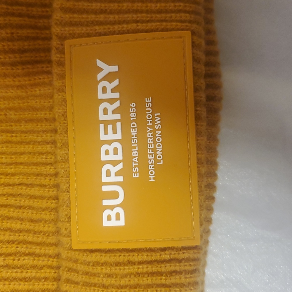 Burberry Ralph Ribbed Beanie - Picture 4 of 9